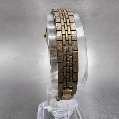 VTG Seiko Watch Women 17mm Silver Dial Gold Tone Rectangle 54205060 New Battery7