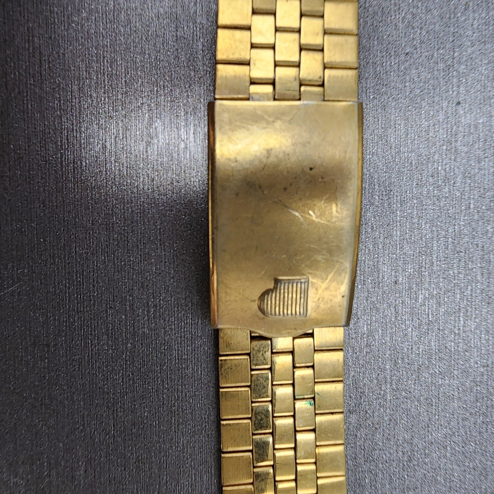 VTG Pulsar Watch Bracelet 19mm Gold Tone Steel Tri Folding Clasp 092MC3