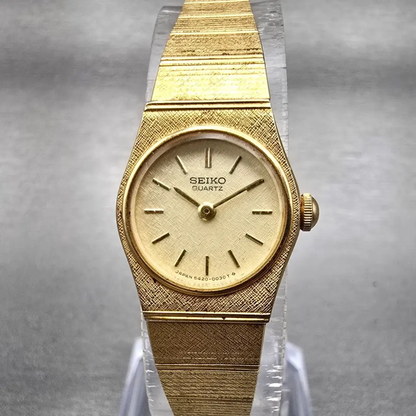 Seiko Watch Women 17mm Champagne Dial Gold Tone Oval 5420-0129 New Battery VTG0