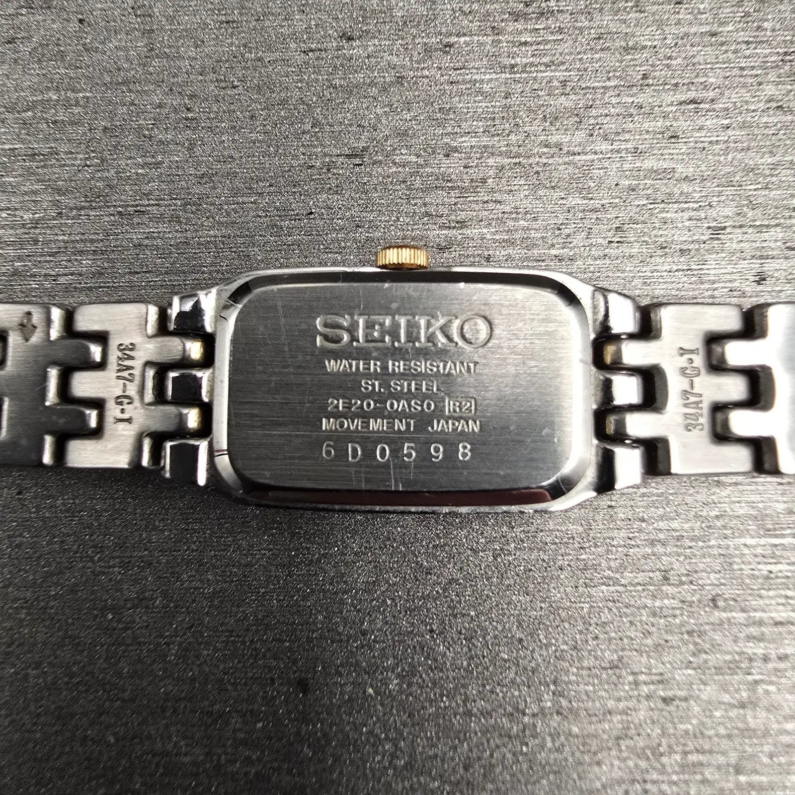Seiko Tank Watch Women 13mm MOP Dial Silver Tone Rectangle 2E20-0AS0 New Batt10
