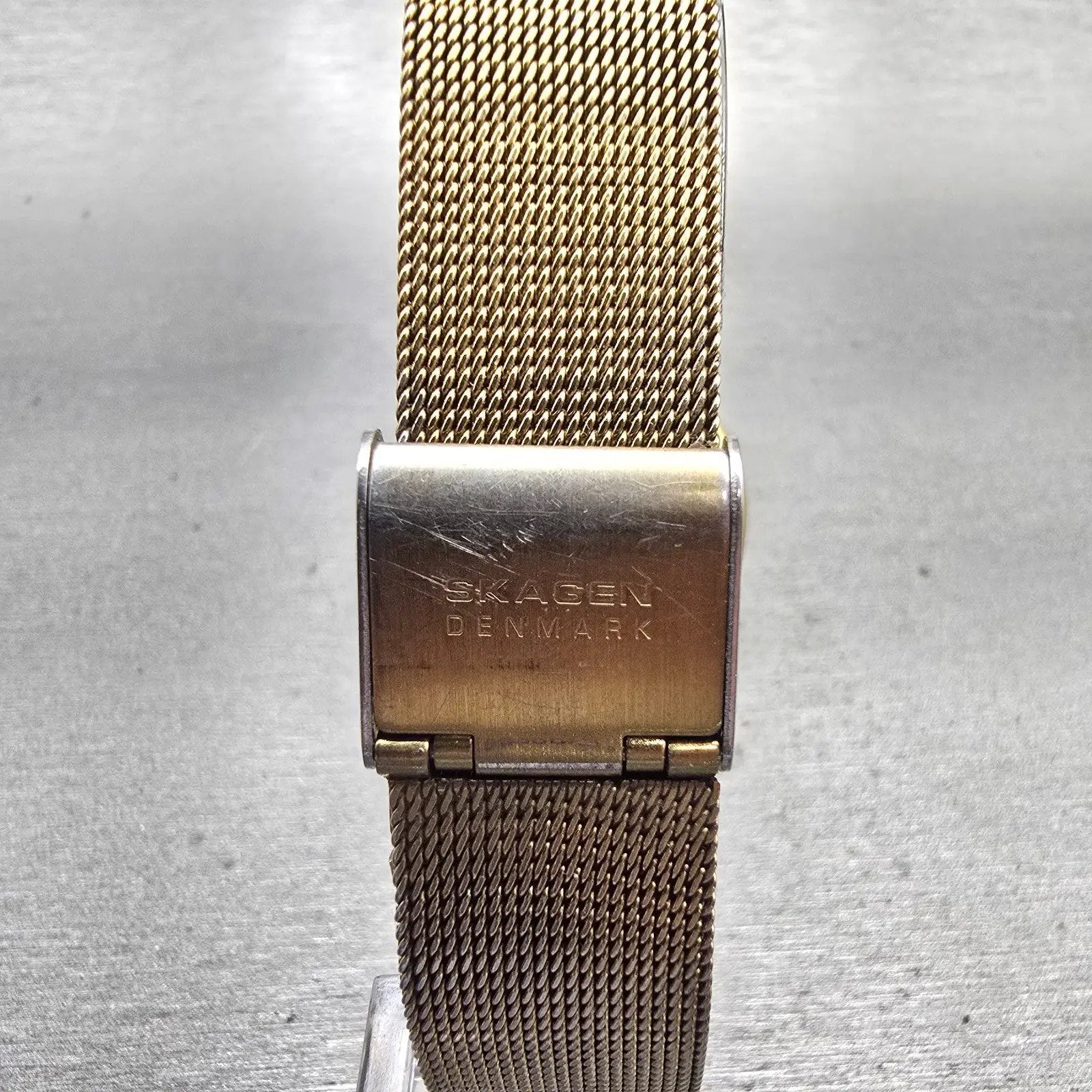 Skagen Watch Men 35mm Silver Dial Gold Tone Small Seconds Round 5LGG New Battery7