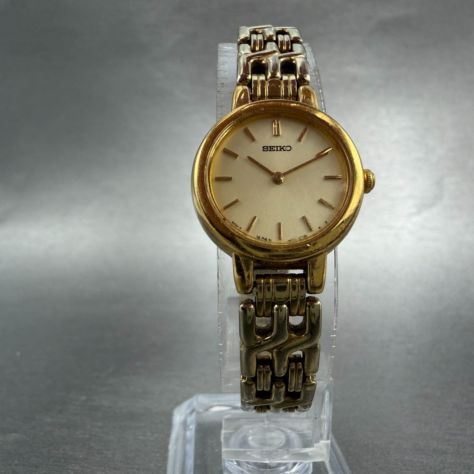 Seiko Watch Women 21mm Champagne Dial Gold Tone Round 1N00-1E09 New Battery BD75