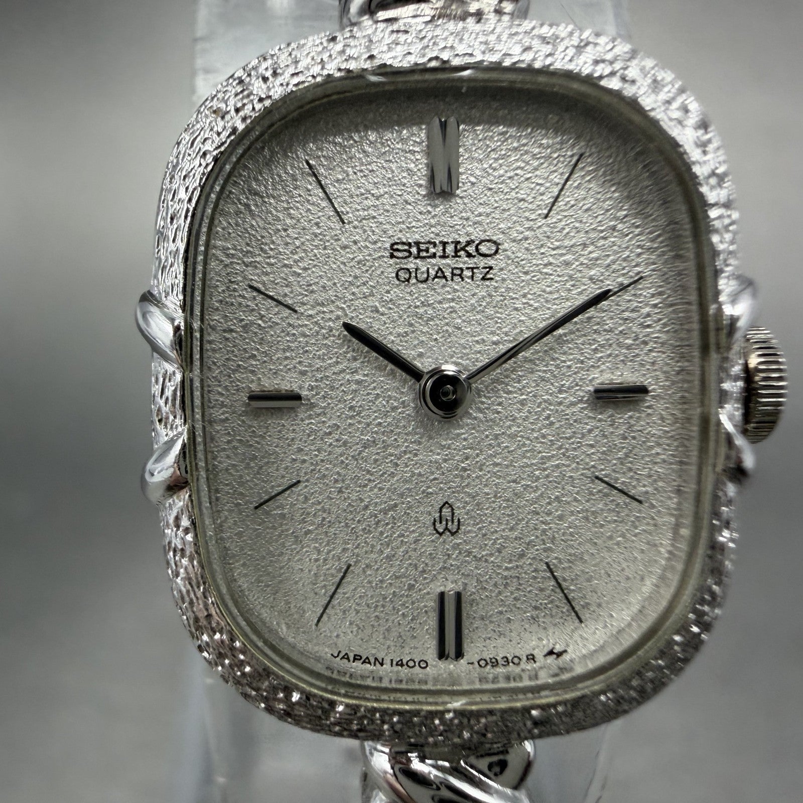 Seiko Watch Women 16mm Silver Dial Silver Tone Rectangle 1400-5560 New Battery1