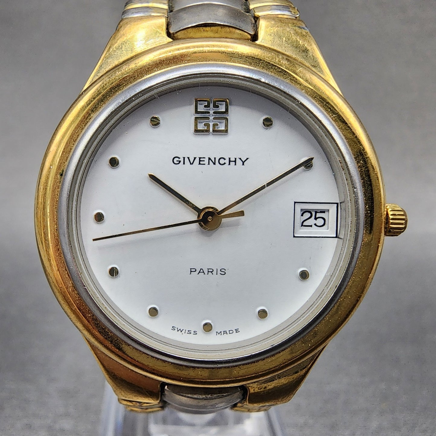 Givenchy Kashmir Watch Women 31mm White Dial Two Tone Date Round New Battery1