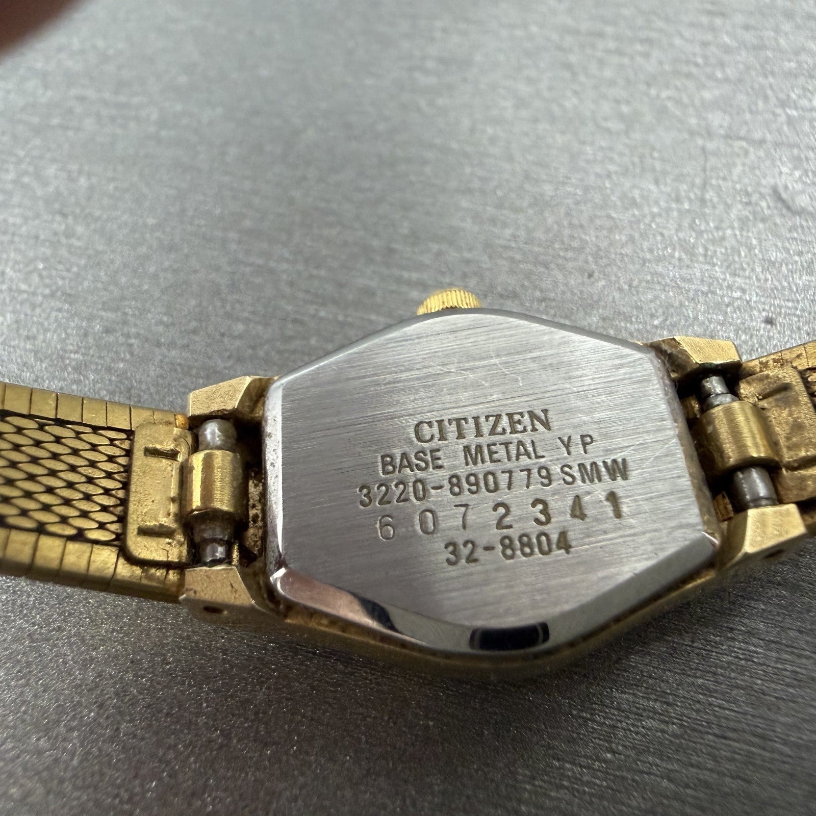 Citizen CQ Watch Women 17mm Champagne Dial Gold Tone 3220-890779 New Battery9