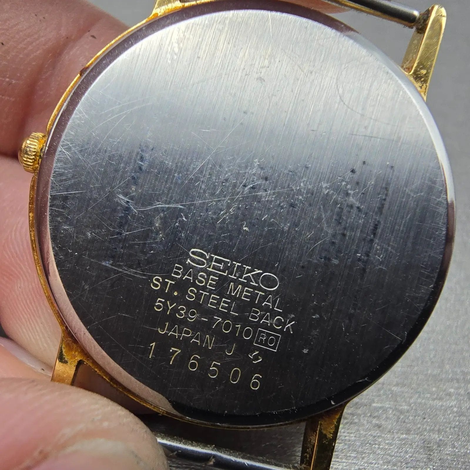 Seiko Watch Men 32mm Gold Dial Gold Tone Date Round 5Y39-7010 VTG PARTS7