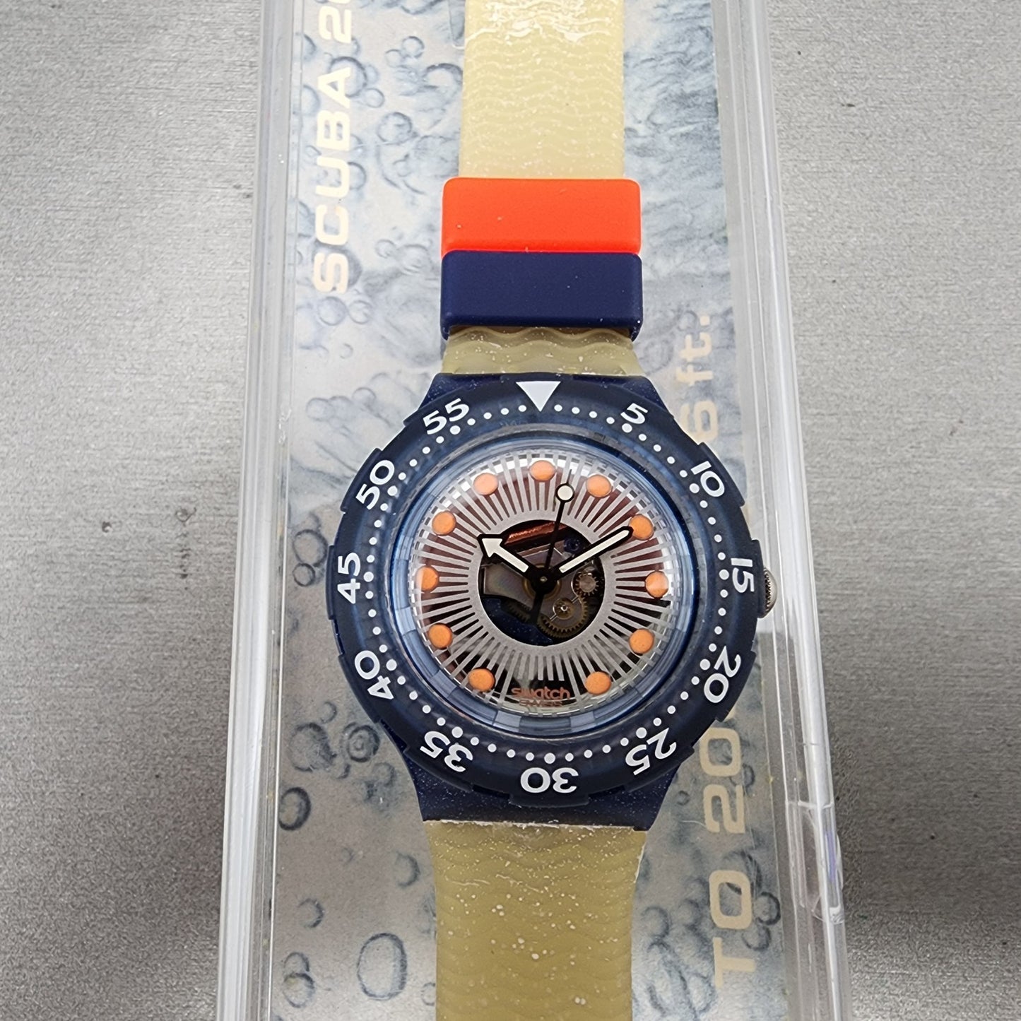 Swatch Scuba 200 Silver Trace Dive Watch Men 38mm Silver Dial Blue New Battery0