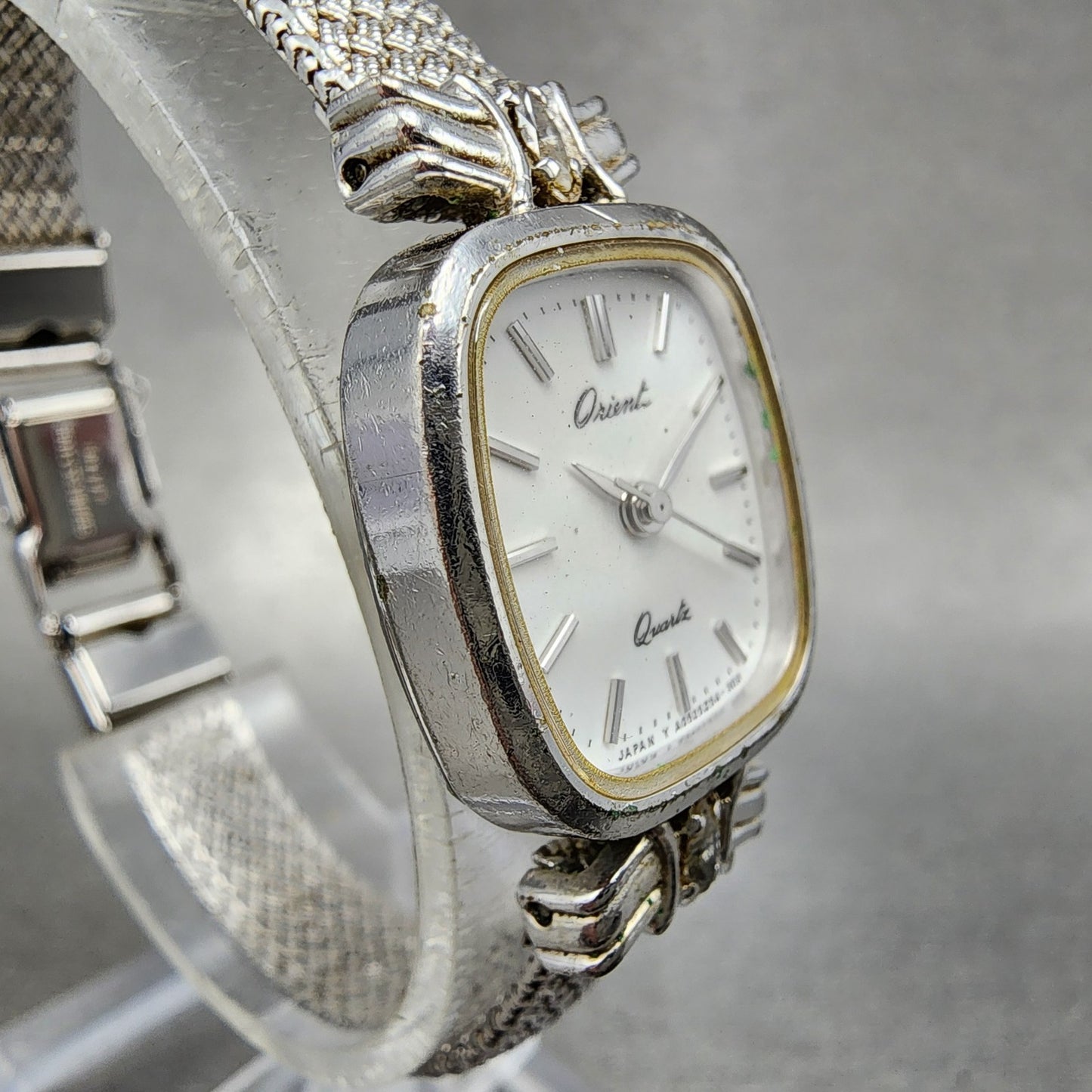 Orient Watch Women 18mm White Dial Silver Tone Rectangle A053Z540 New Battery3