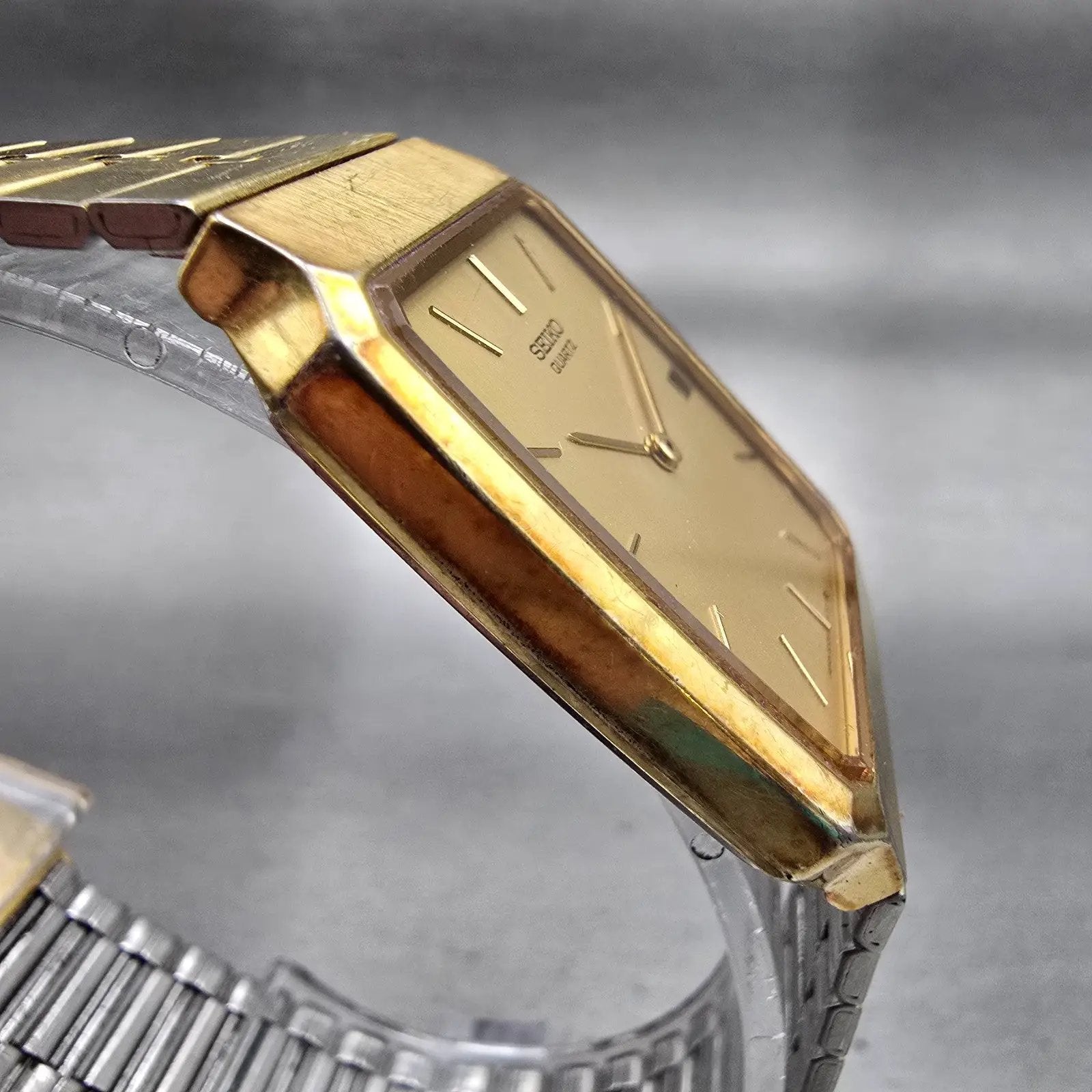 Seiko Watch Men 27mm Gold Dial Gold Tone Date Rectangle 6539-5060 New Battery3