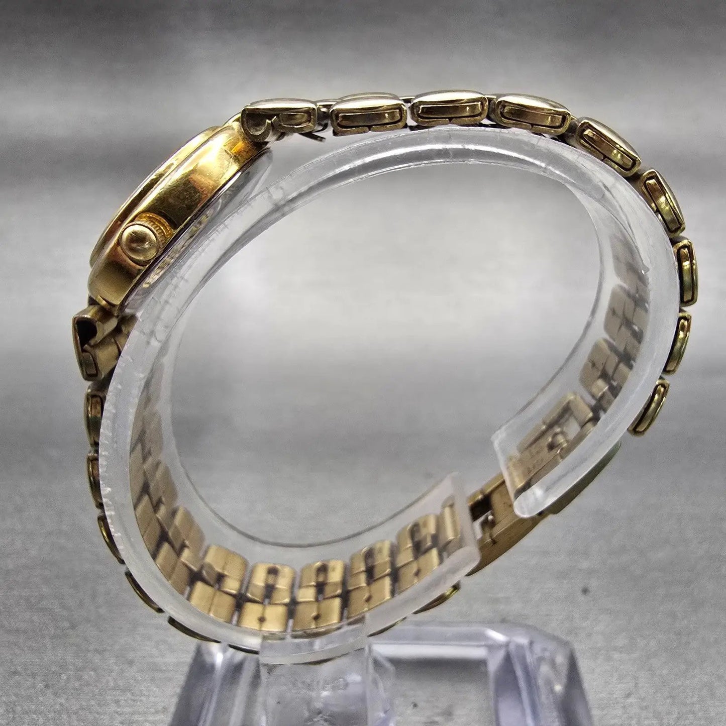 Citizen Watch Women 20mm Black Dial Gold Tone Round 3220-S38192 New Battery VTG6