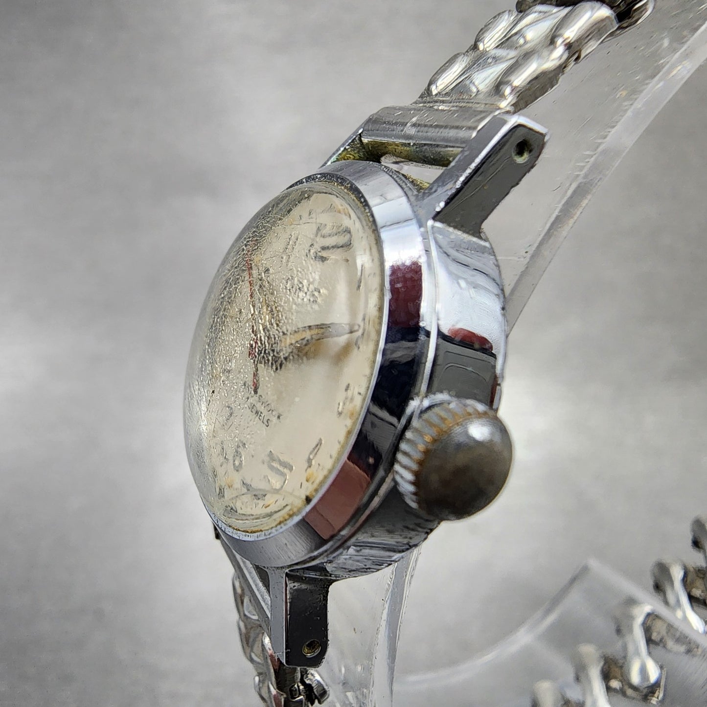 Oris Watch Women 21mm Cream Dial Silver Tone Round Manual Wind Runs VTG2