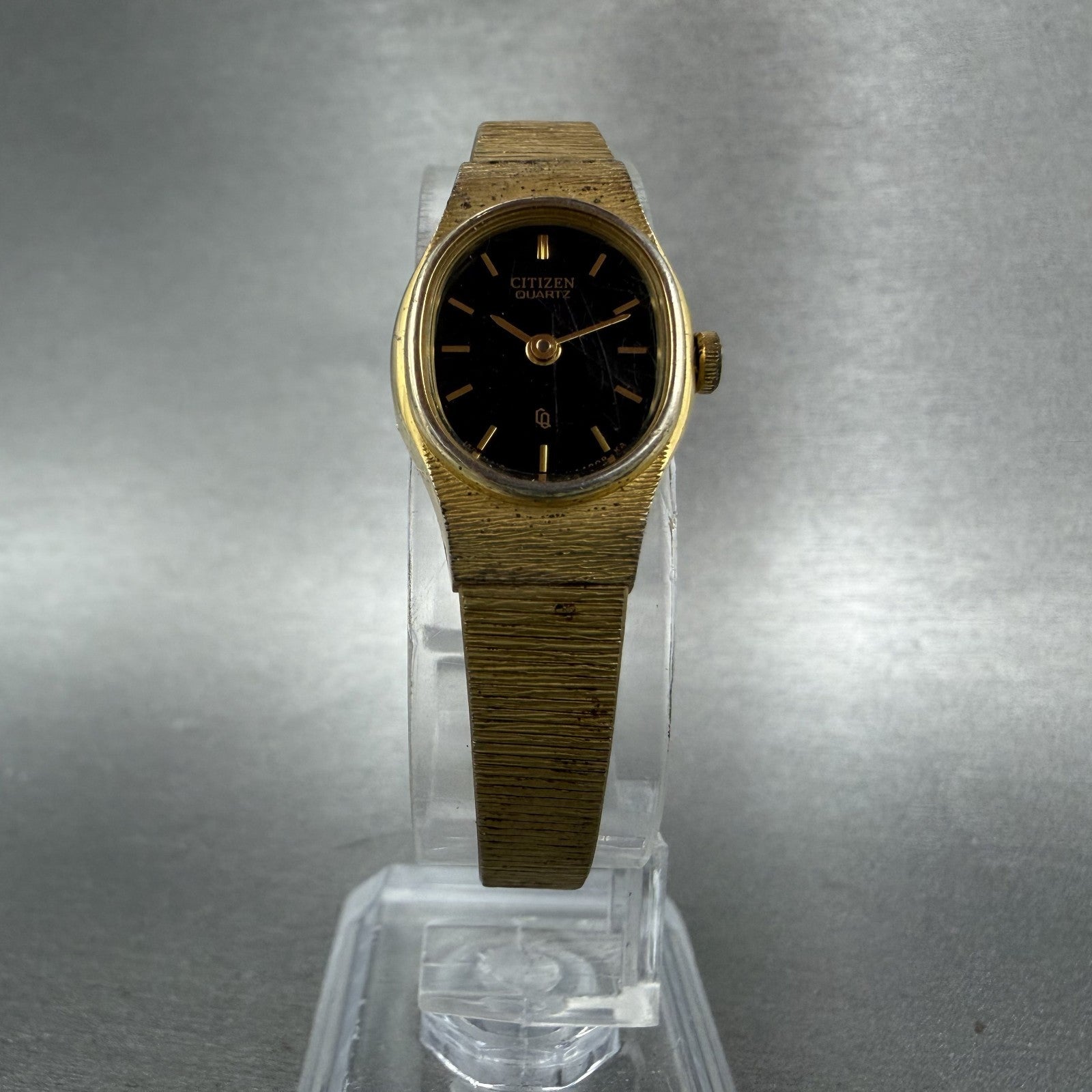 Citizen CQ Watch Women 16mm Black Dial Gold Tone 5920S49615 New Battery VTG5