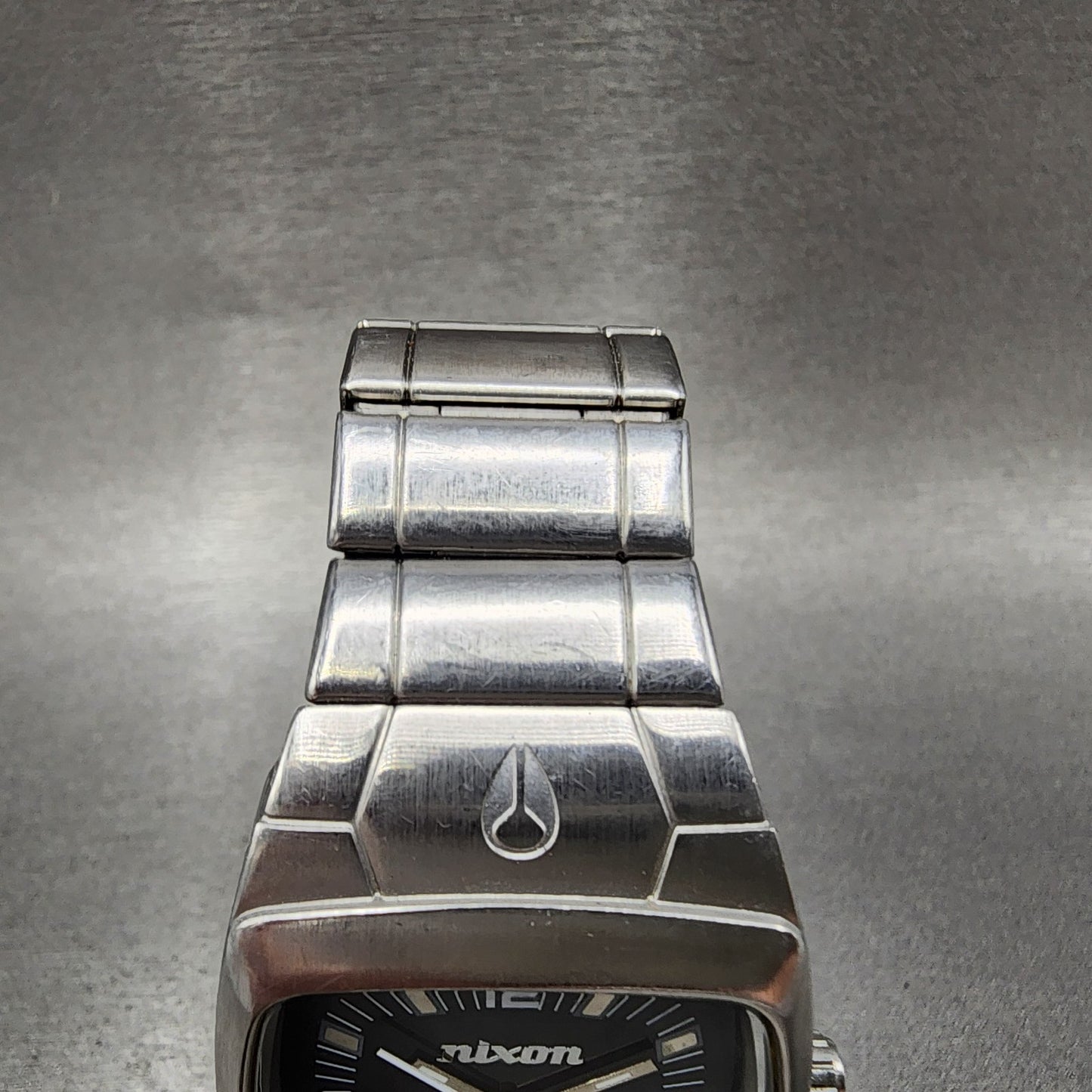 Nixon The Manual Watch Women 32mm Black Dial Silver Tone Rectangle New Battery4