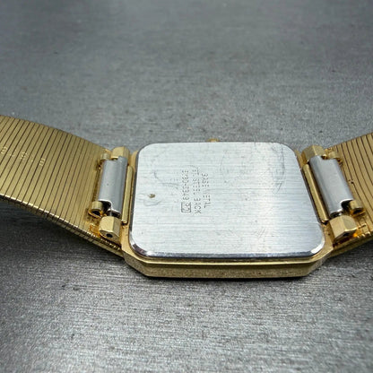 Seiko Tank Watch Men 25mm Silver Dial Gold Tone Rectangle READ! 5Y30-5B49 NewBat13