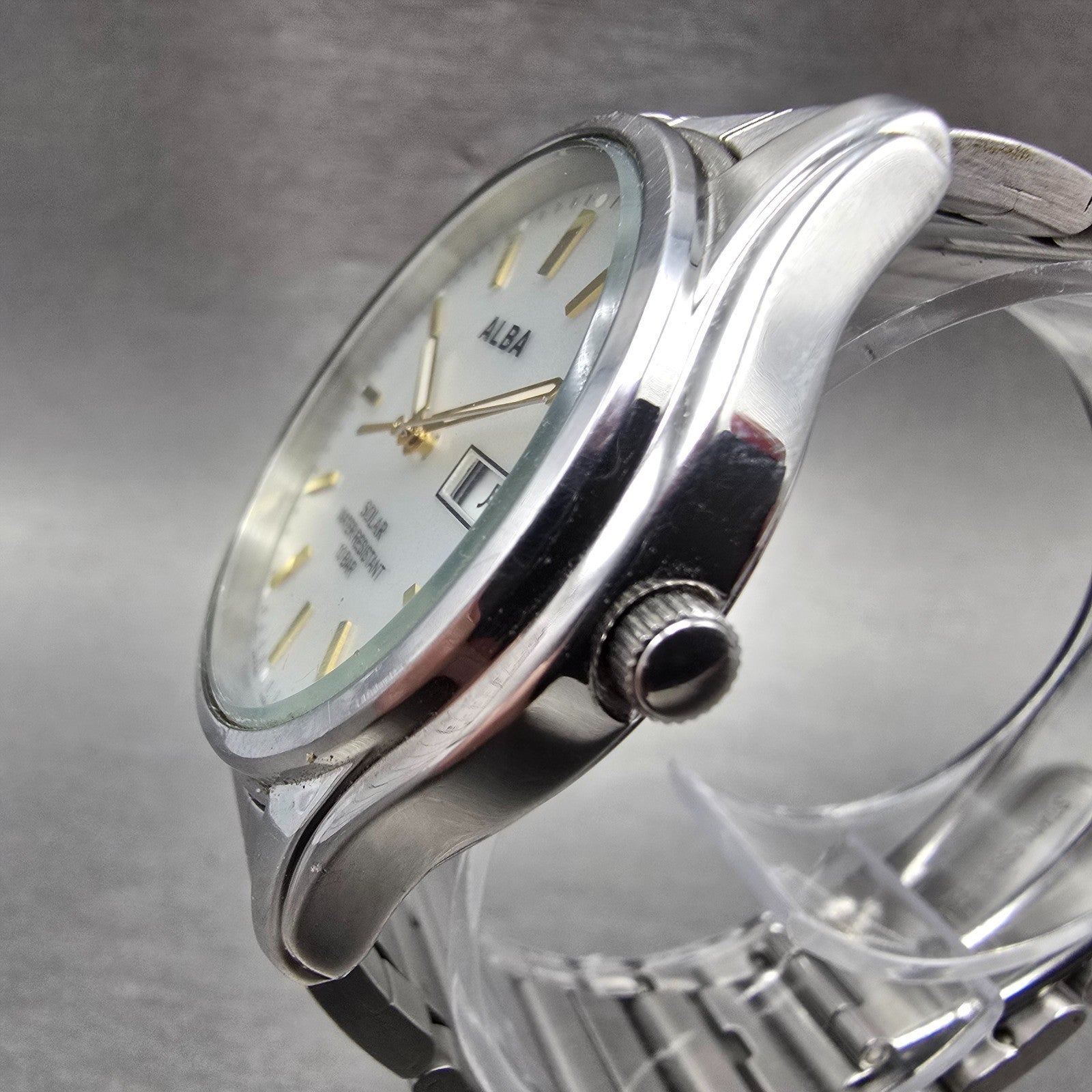 Seiko Alba Solar Watch Men 36mm Silver Dial Silver Tone Daydate V158-0AX0 Runs X2