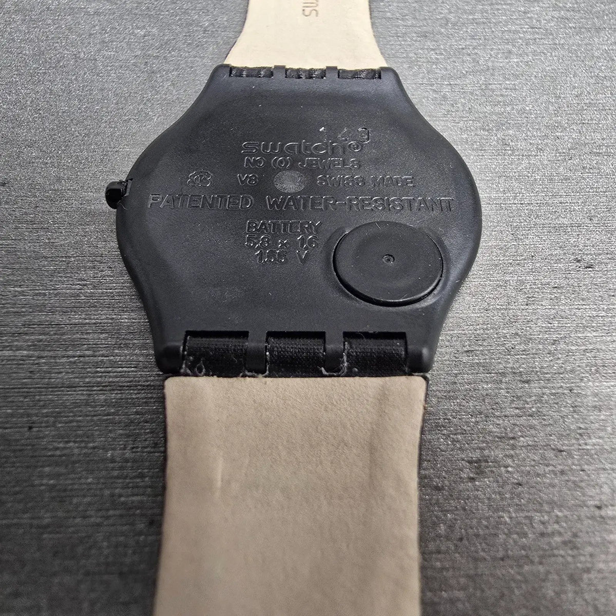 Swatch Skin James Bond You Only Live Twice Watch Men 34mm SFB116 New Battery NOS14