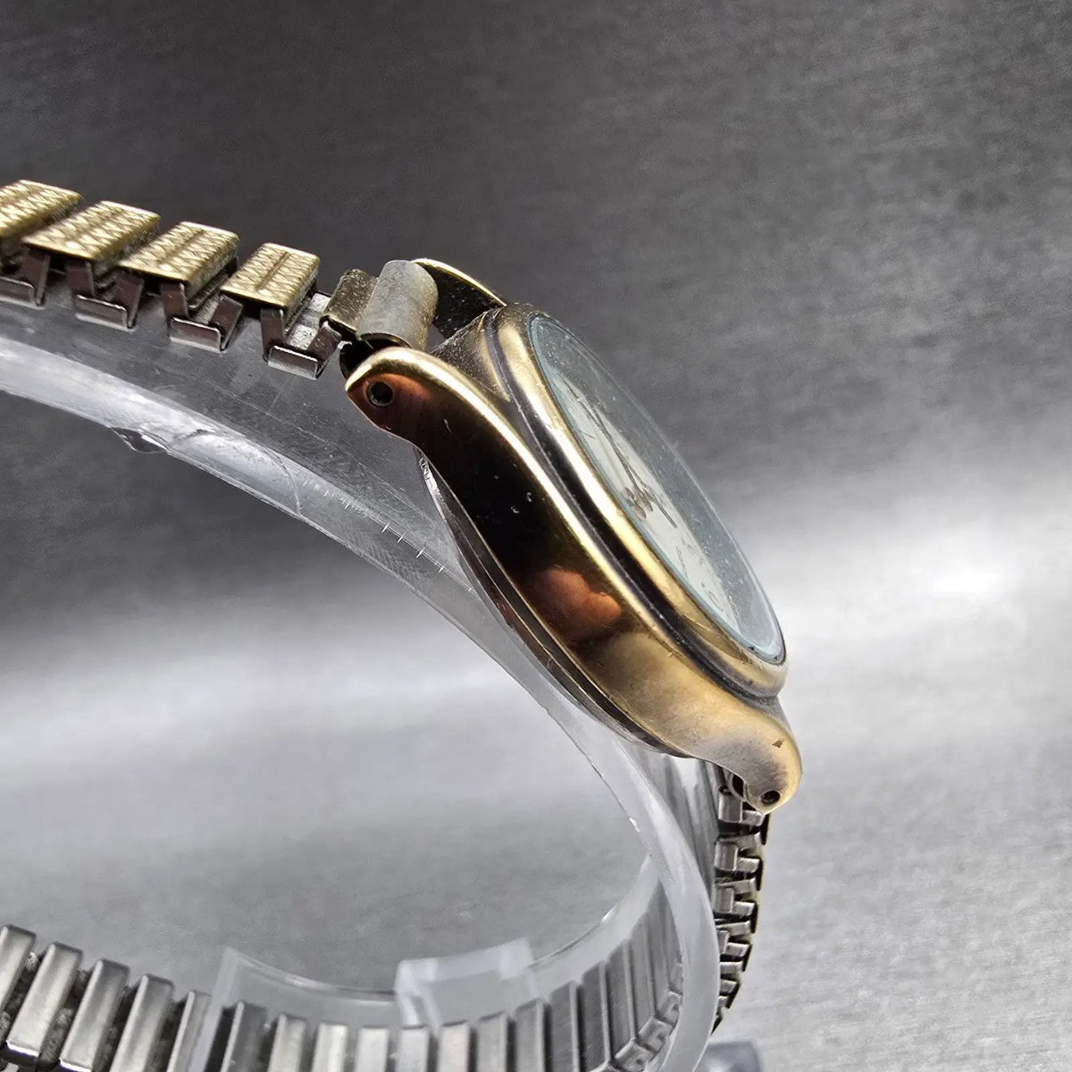 Seiko Alba Watch Women 24mm Ivory Dial Gold Tone Round V811-1370 New Battery3