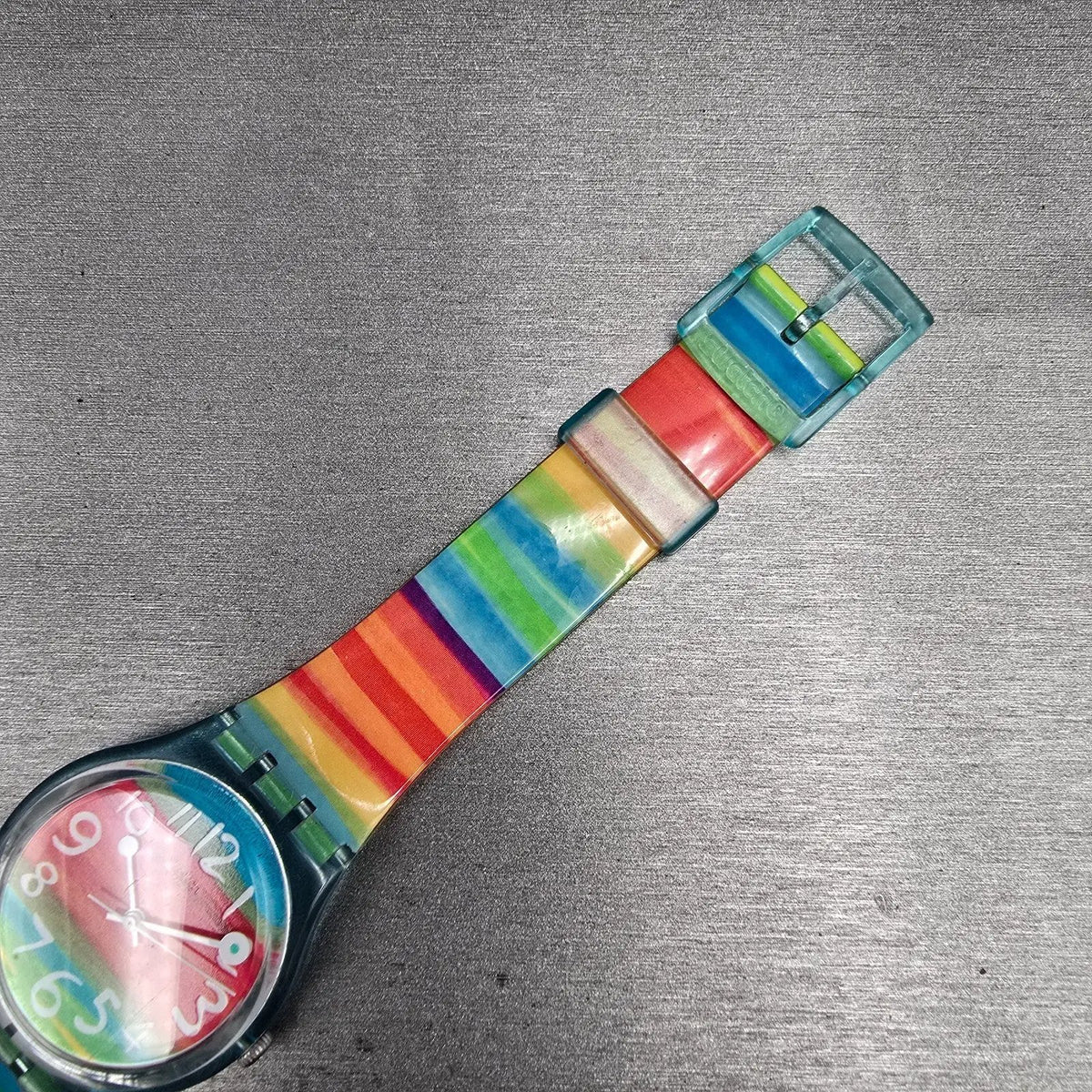 Swatch Color the Sky Watch Women 34mm Red Dial Blue Case Round GS124 New Battery5