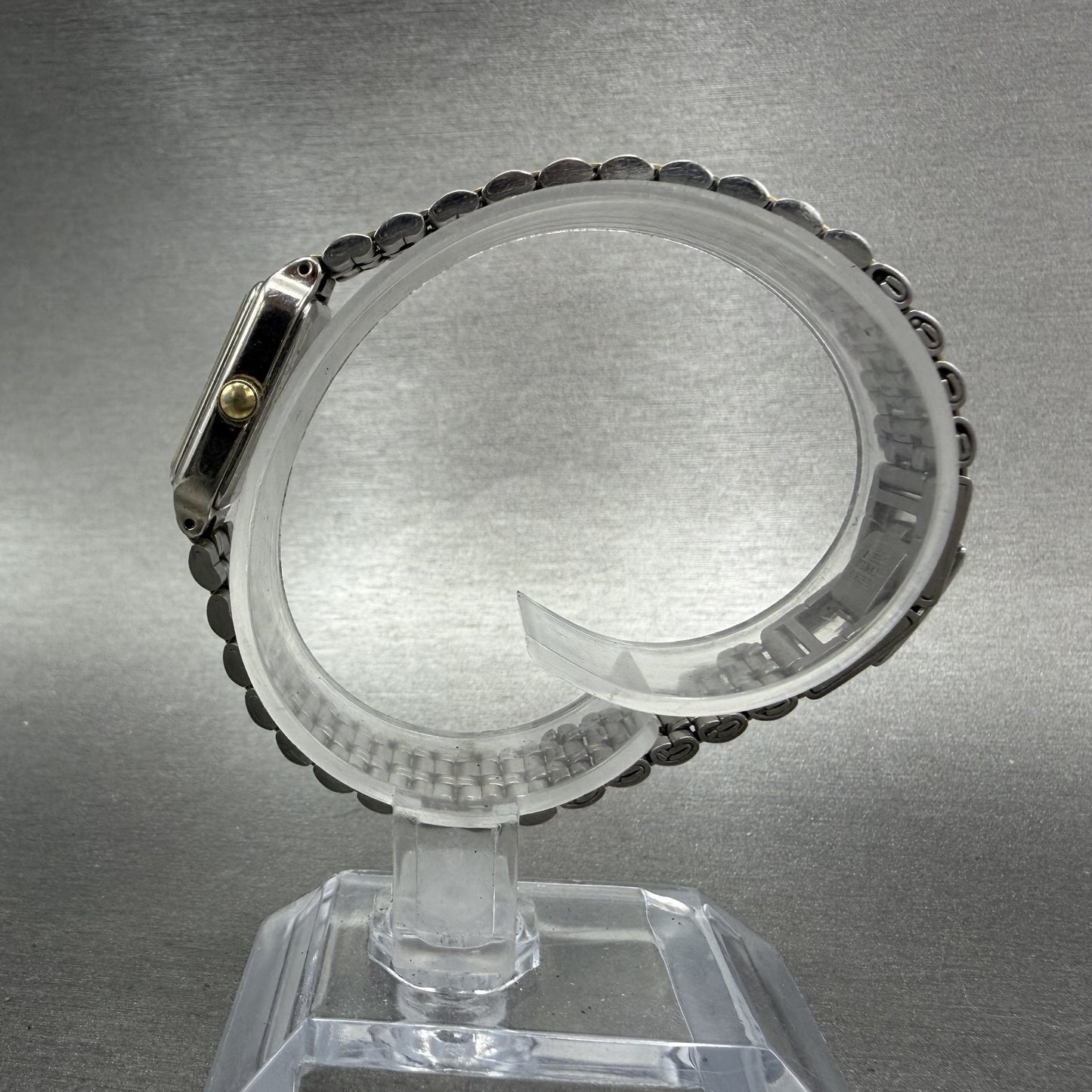 Seiko Tank Watch Women 18mm White Dial Two Tone Rectangle V401-5129 New Batt MNO6