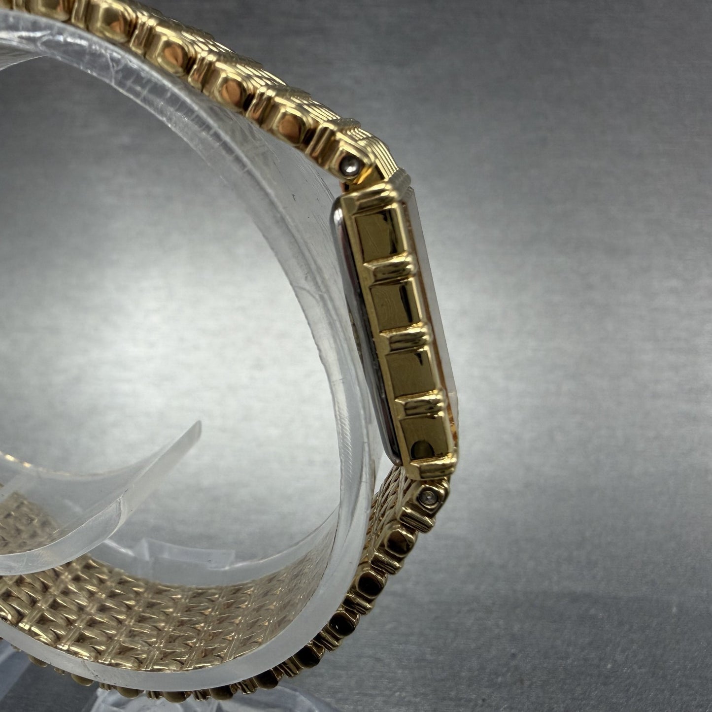 Seiko Tank Watch Women 12mm Champagne Dial Gold Tone 2e20-6109 New Battery 97HD3