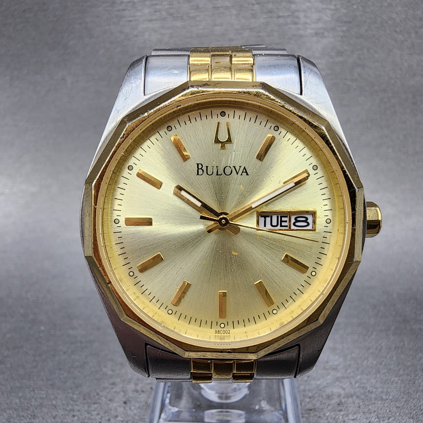 Bulova Watch Men 37mm Champagne Dial Two Tone Daydate 98C002 New Battery0