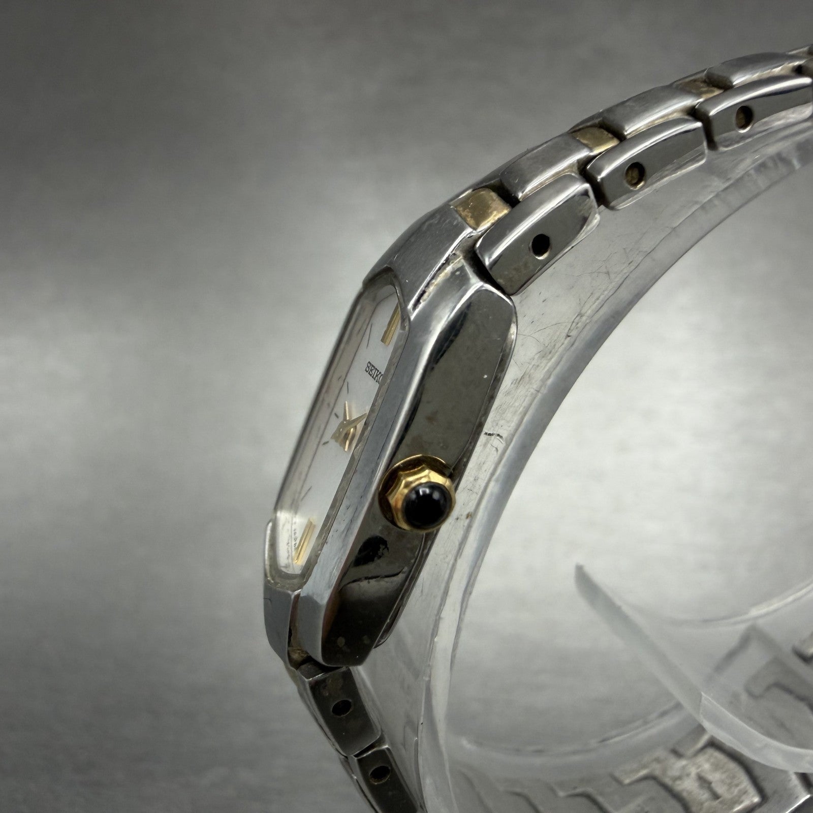 Seiko Watch Women 14mm Silver Dial Two Tone Rectangle 2e20-0at0 New Battery JUHO2