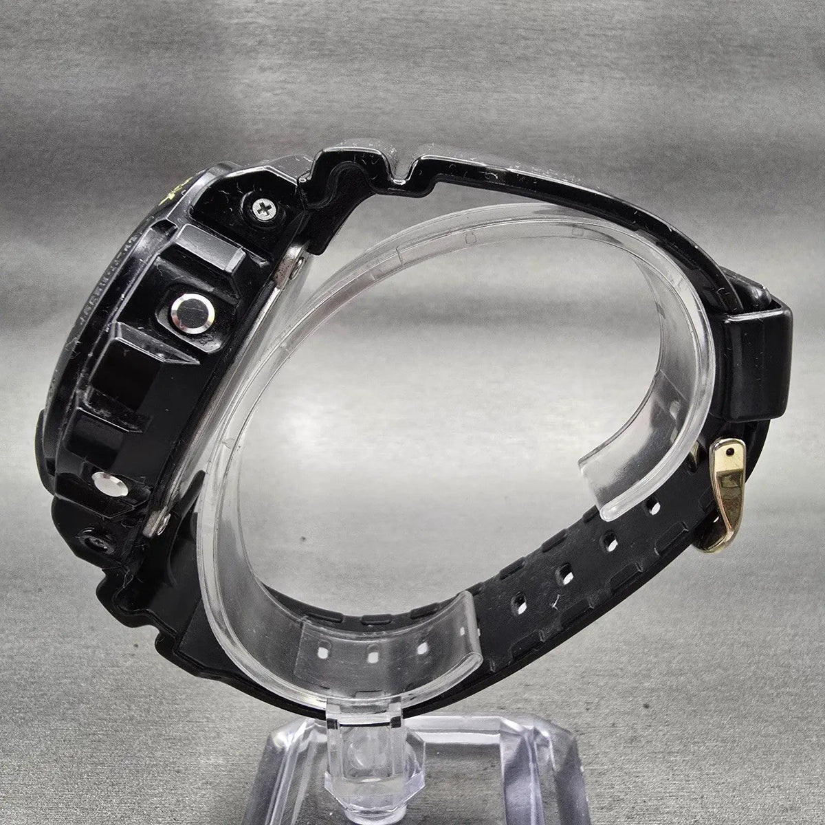 Casio G-Shock DW-6900CB Watch Men 51mm Gold Dial Black Chrono Alarm New Battery6