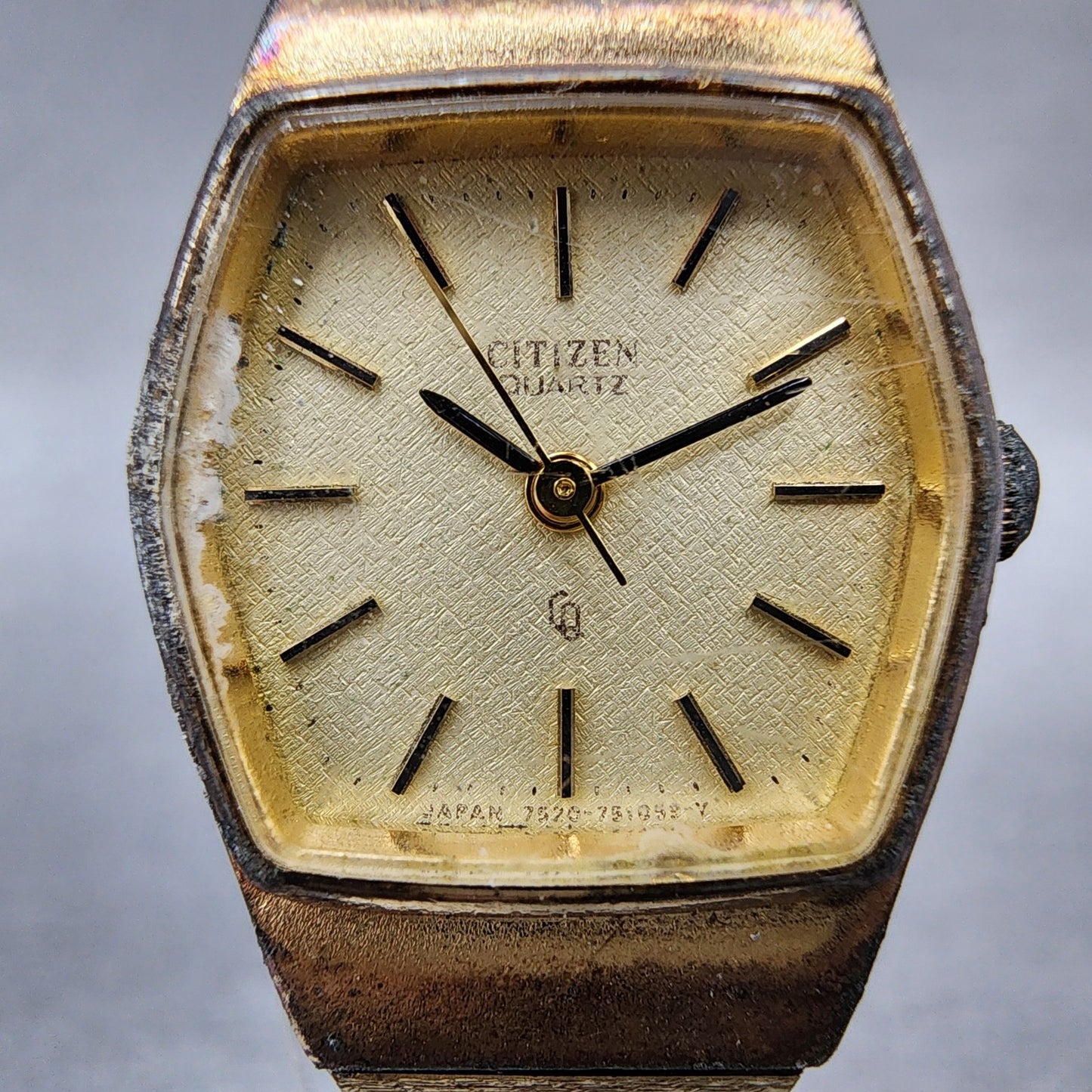 Citizen CQ Watch Women 20mm Champagne Dial Gold Tone Hexagon New Battery1