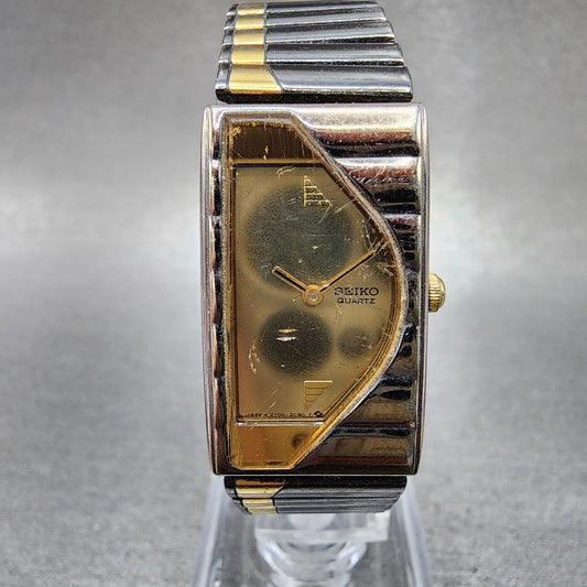 Seiko Half Moon Watch Women 17mm Champagne Dial Black&Gold Rectangle New Battery0