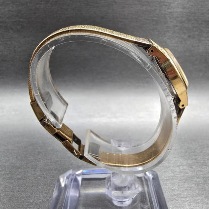 Seiko Watch Women 17mm Gold Dial Gold Tone Oval 1400-7379 New Battery Vintage JP8