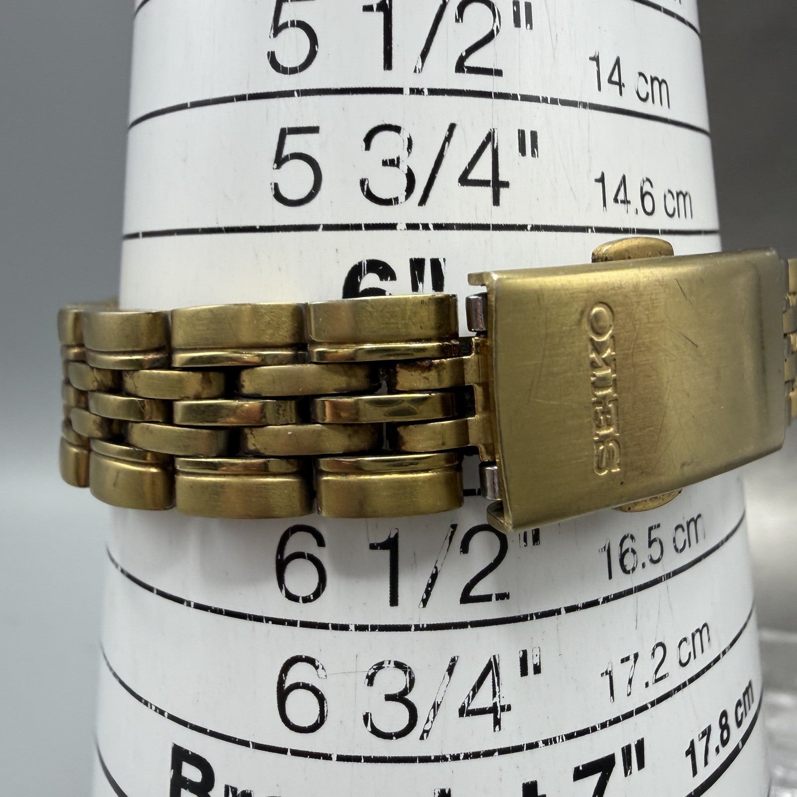 Seiko Watch Women 29mm Black Dial Gold Tone Date Round 6N22-00A0 New Battery AB10