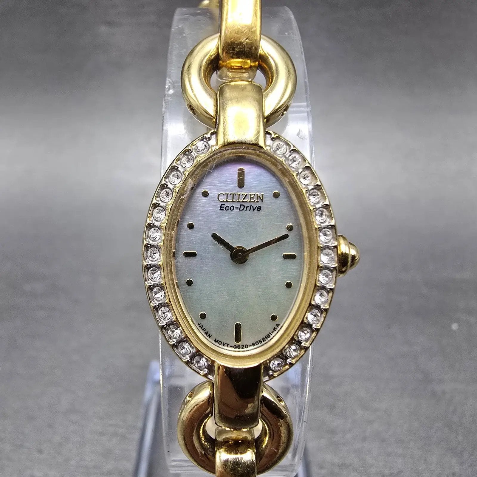 Citizen Eco-Drive Watch Women 17mm MOP Dial Gold Tone Oval G620-S030662 Runs0