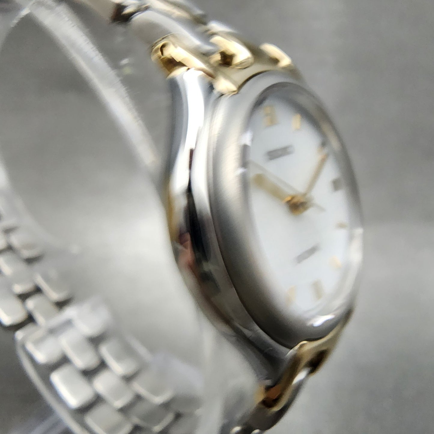 Seiko Exceline Watch Women 26mm White Dial Two Tone Round 3F310C40 New Battery4