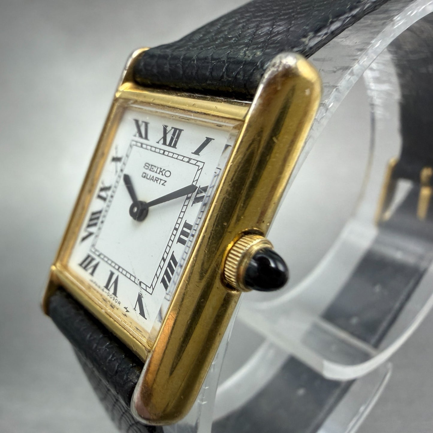Seiko Tank Watch Women 18mm White Dial Gold Tone 1400-5039 New Battery VTG TH882