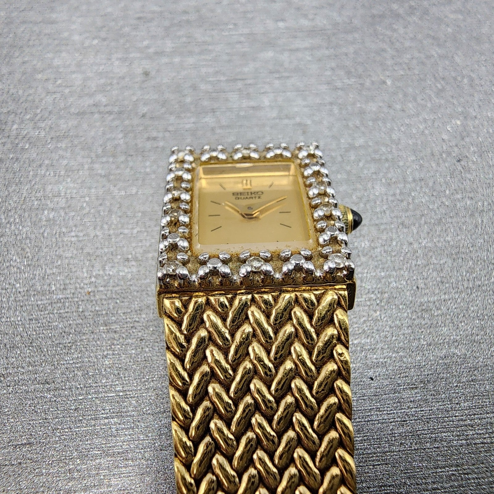 Seiko Tank Watch Women 15mm Gold Dial Gold Tone Rectangle 1F205A89 New Batt2