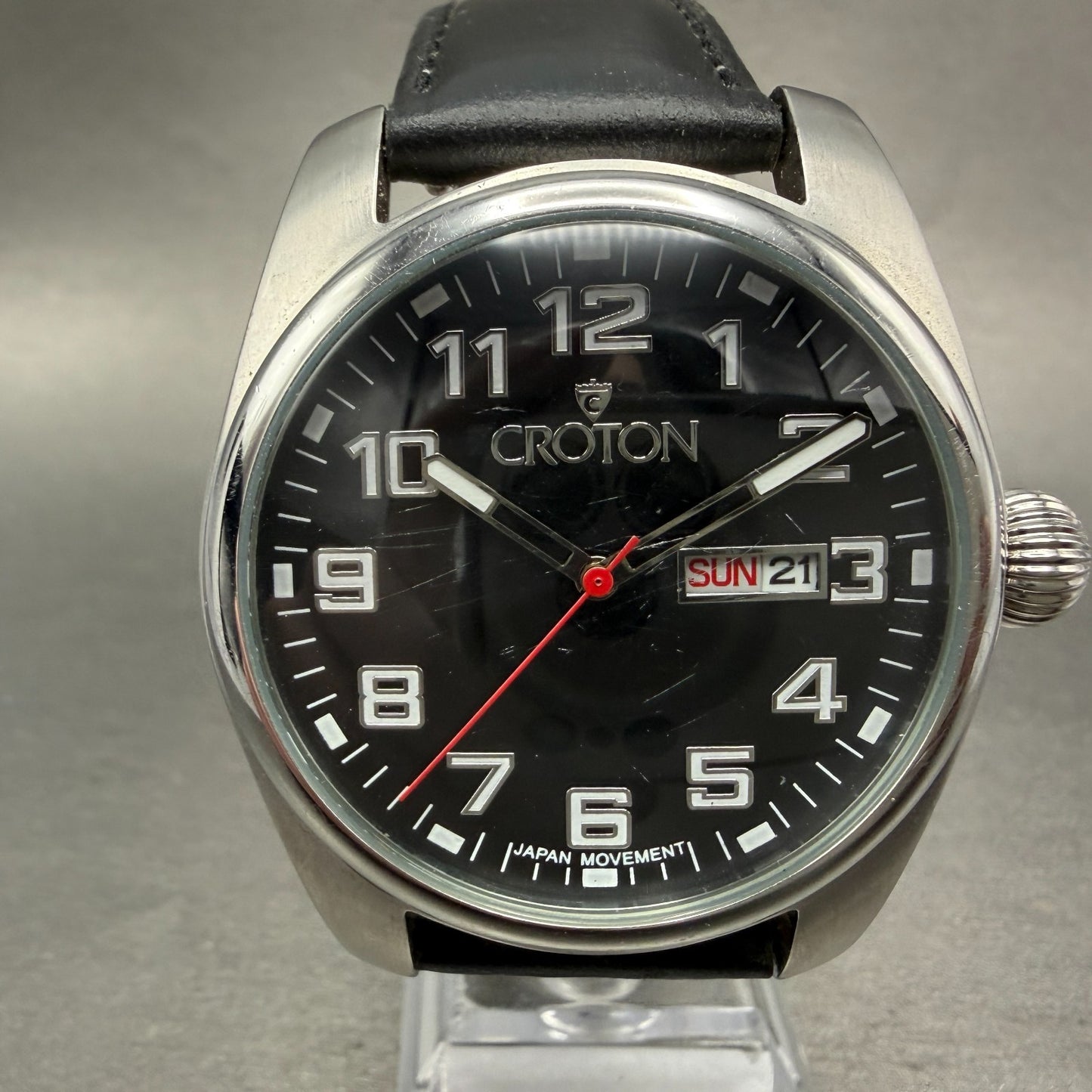 Croton Watch Men 44mm Black Dial Silver Tone Daydate Round New Battery0