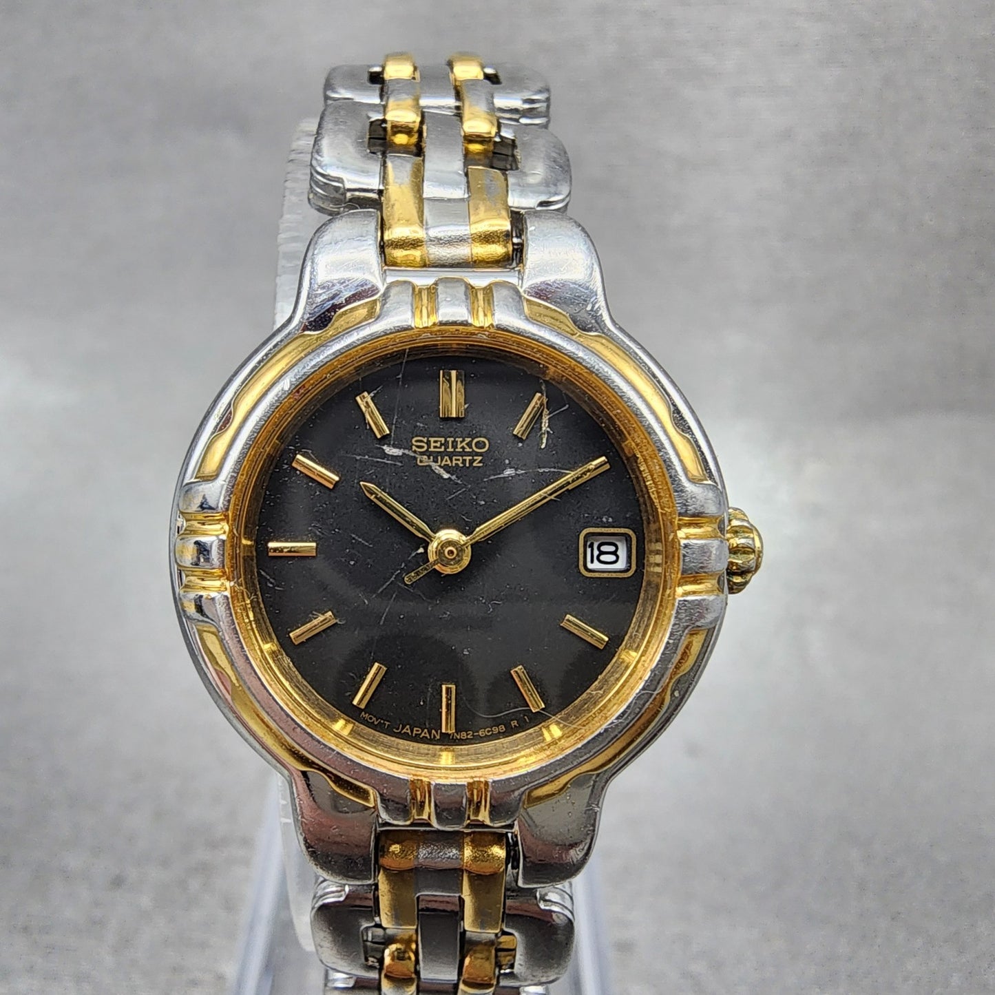 Seiko Watch Women 24mm Black Dial Two Tone Round 7N826C20 New Battery0