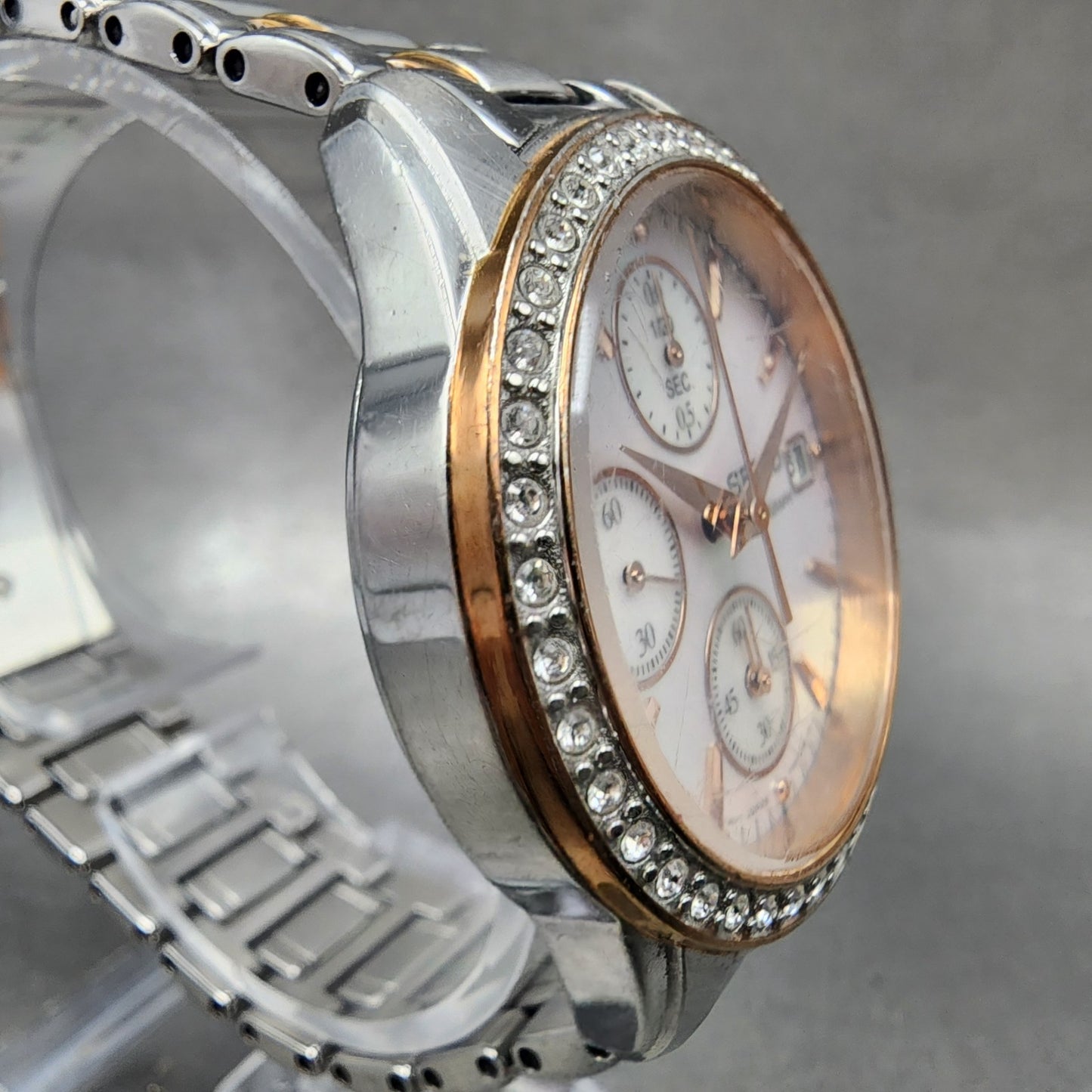 Seiko Chronograph Watch Women 34mm MOP Dial Two Tone Date 7t920mz0 New Battery3
