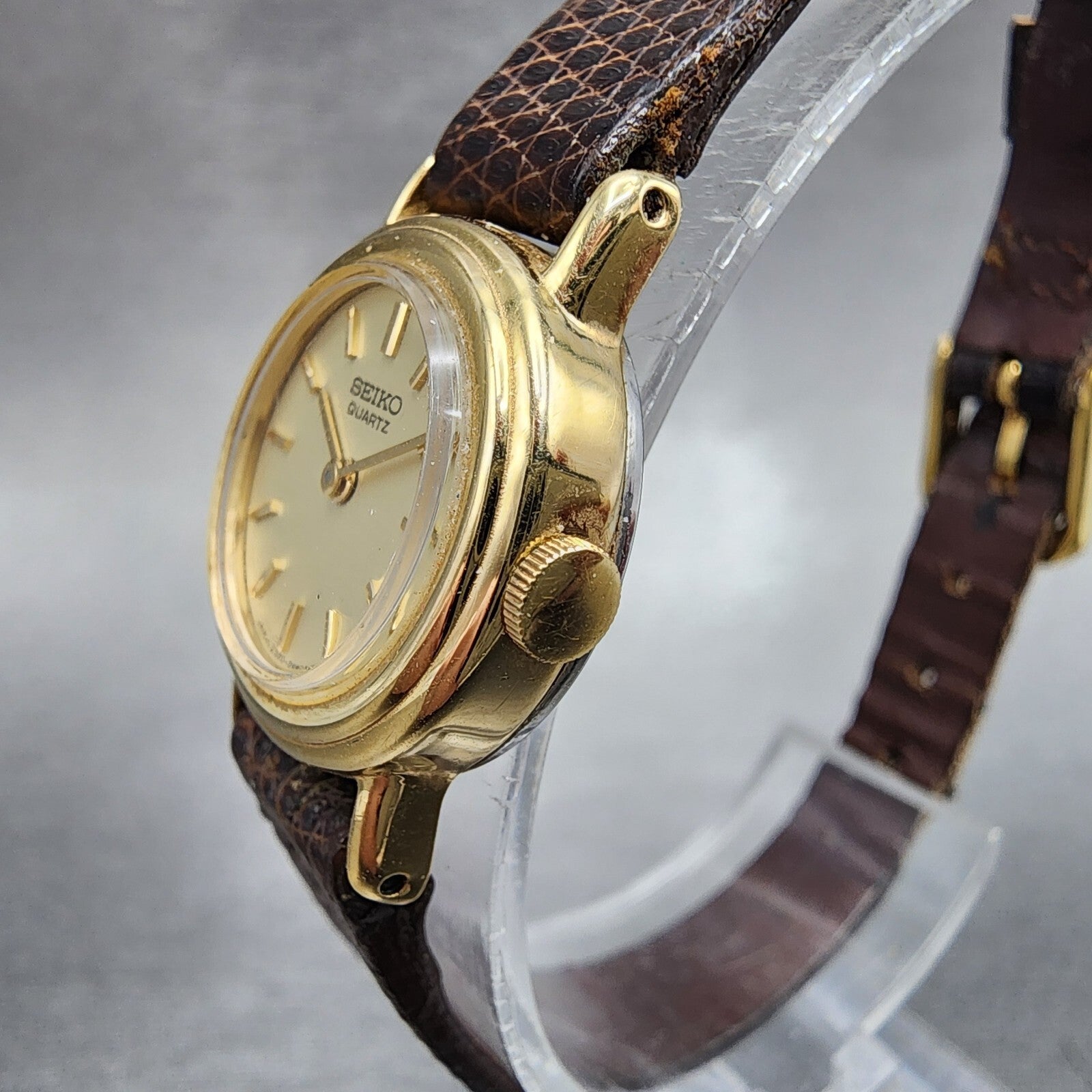 Seiko Watch Women 19mm Cream Dial Gold Tone Round 23200319 New Battery VTG2