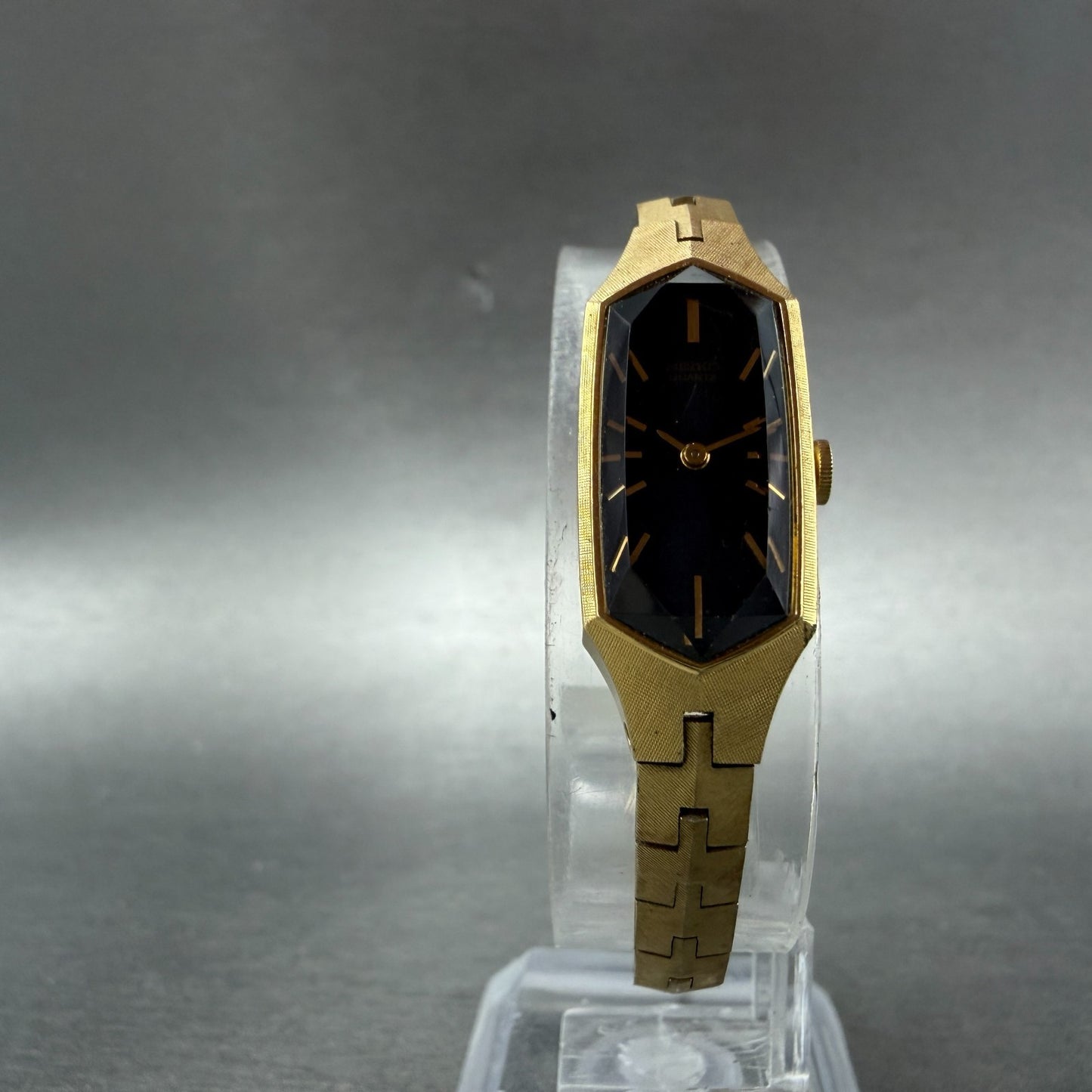 Seiko Watch Women 13mm Blue Dial Gold Tone Hexagon 1320-5339 New Battery VTG5