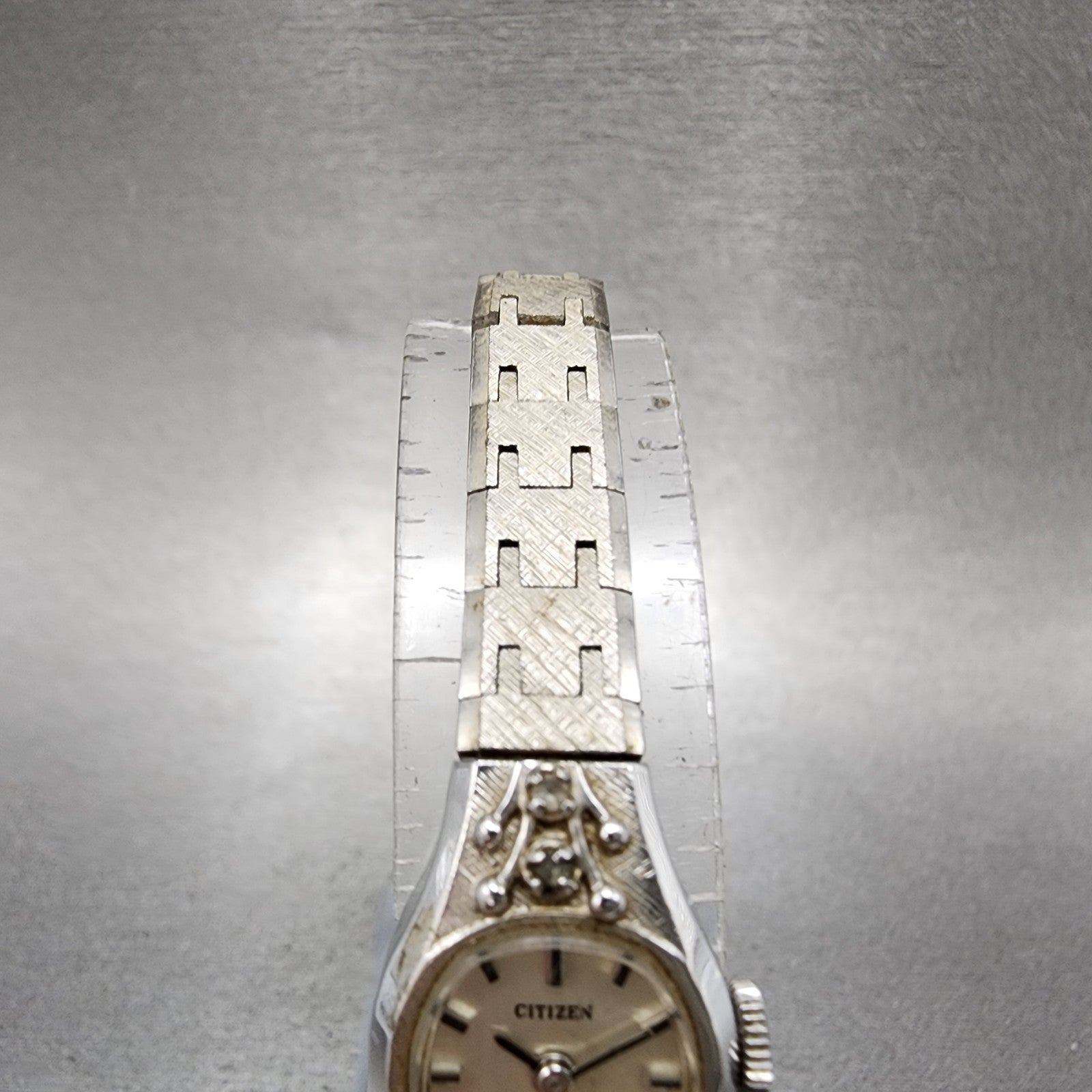 Citizen Special Watch Women 15mm Silver Dial Silver Tone Manual 4673247 Runs4
