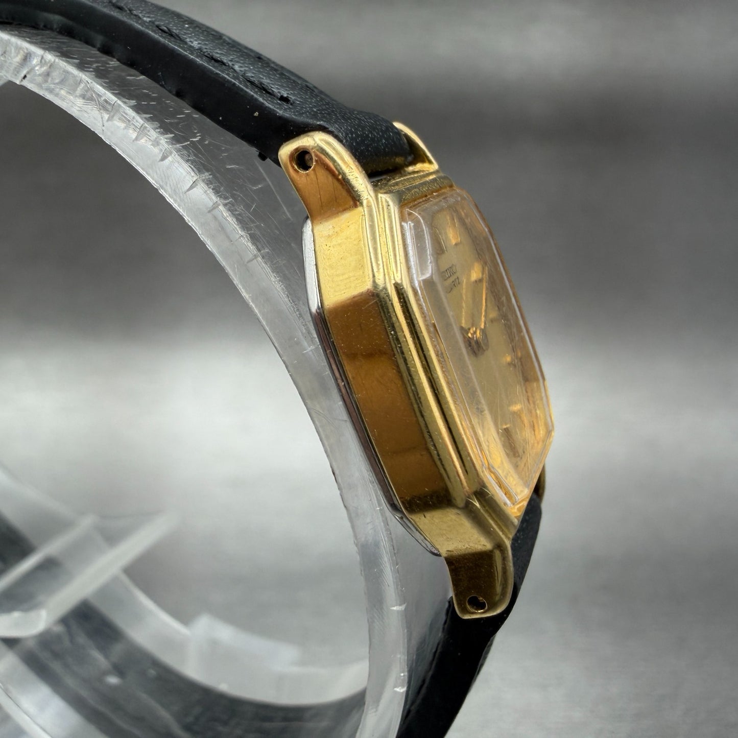 Seiko Watch Women 16mm Champagne Dial Gold Tone Octagon 2c20-5760 New Battery3