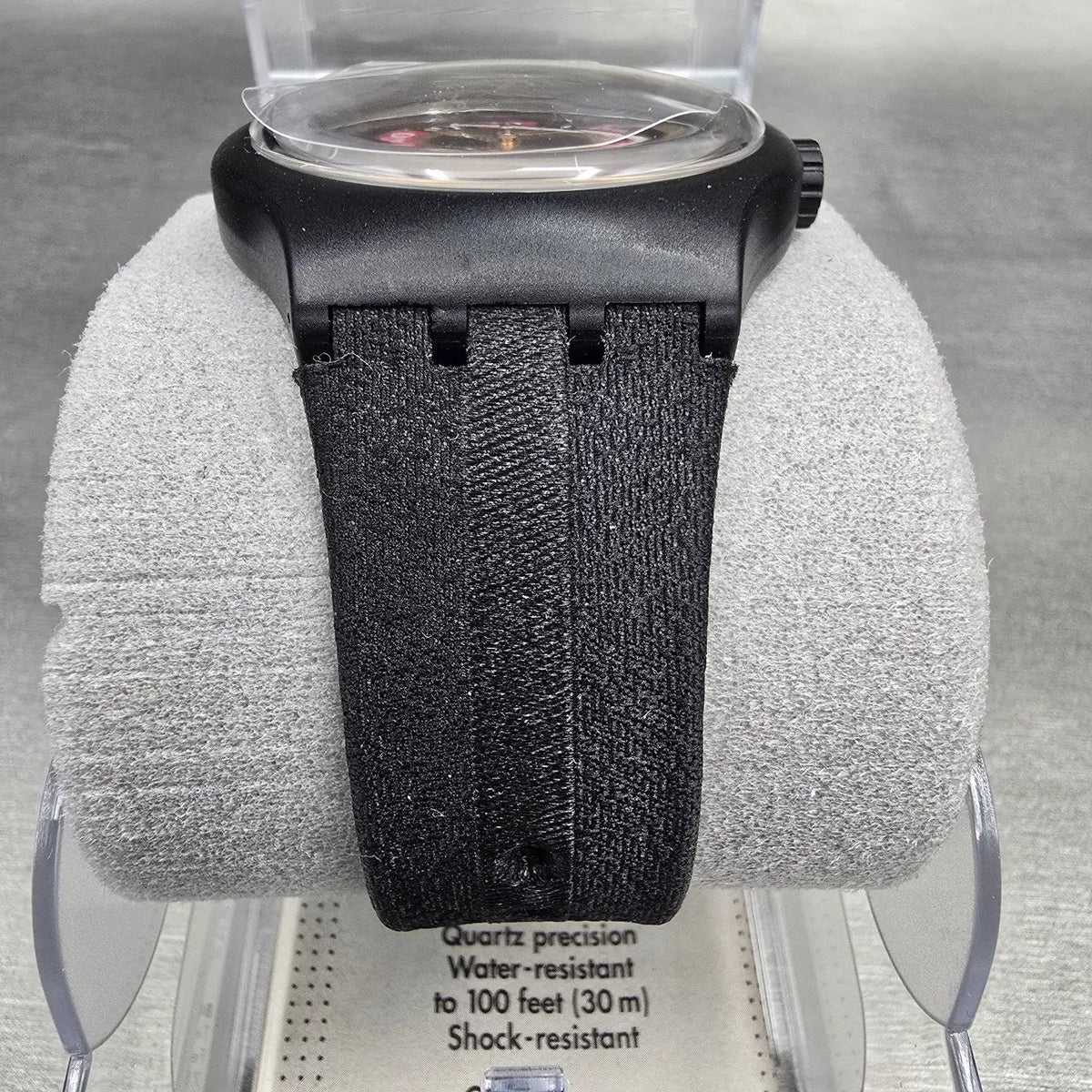 Swatch James Bond License to Kill Watch Men 44mm Gold Dial SUDB103 New Batt NOS5