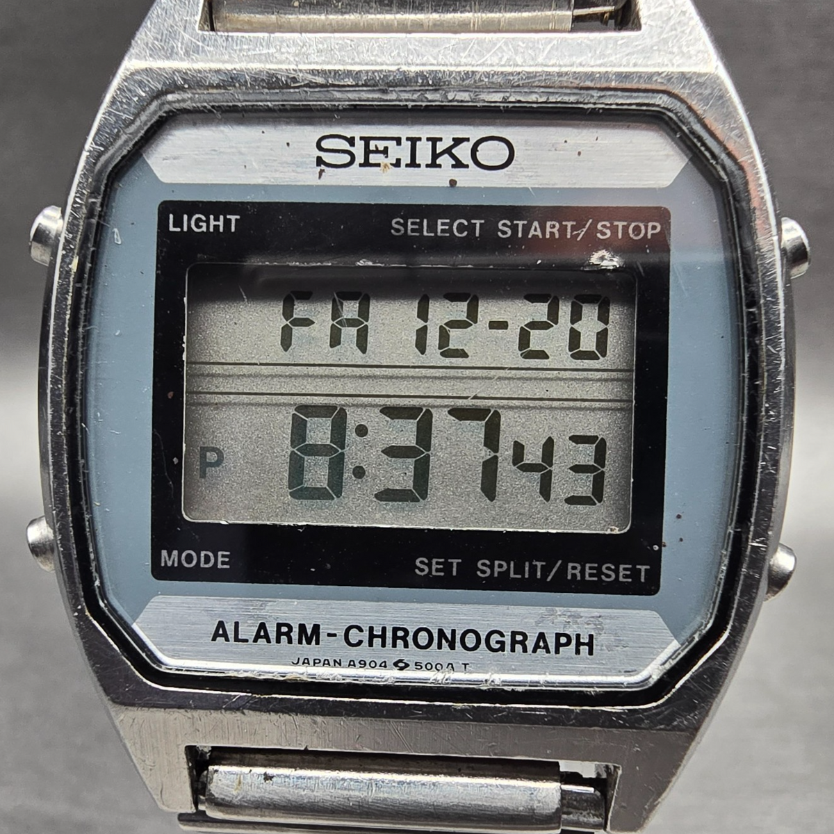 Seiko Digital Watch Men 33mm Silver Chronograph Alarm A904-5009 New Battery1