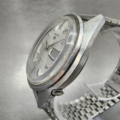 Seiko 5 Watch Men 37mm Silver Dial Silver Tone Daydate Automatic 51268060 PARTS3