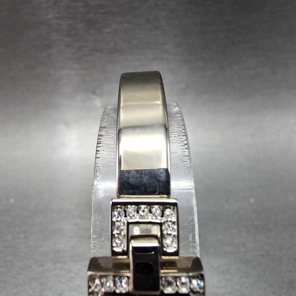 Citizen Eco-Drive Watch Women 14mm Black Dial Silver Gemmed G620-S028841 Works J4