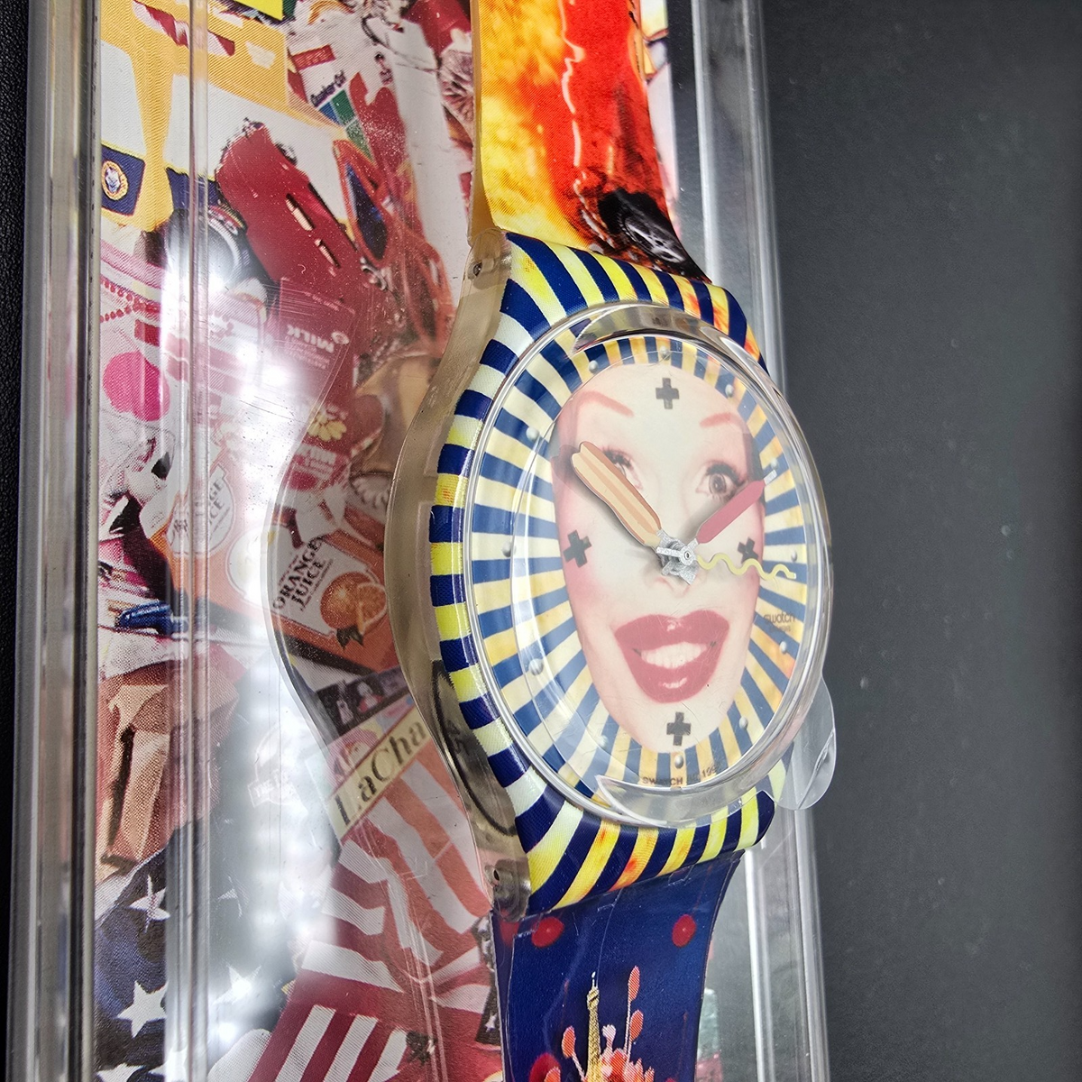 Swatch Time Tranny Watch Men 34mm David LaChapelle Round GZ163 New Battery NOS4