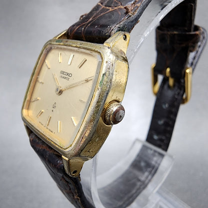 VTG Seiko Watch Women 23mm Gold Dial Gold Tone Rectangle 47205020 New Battery2