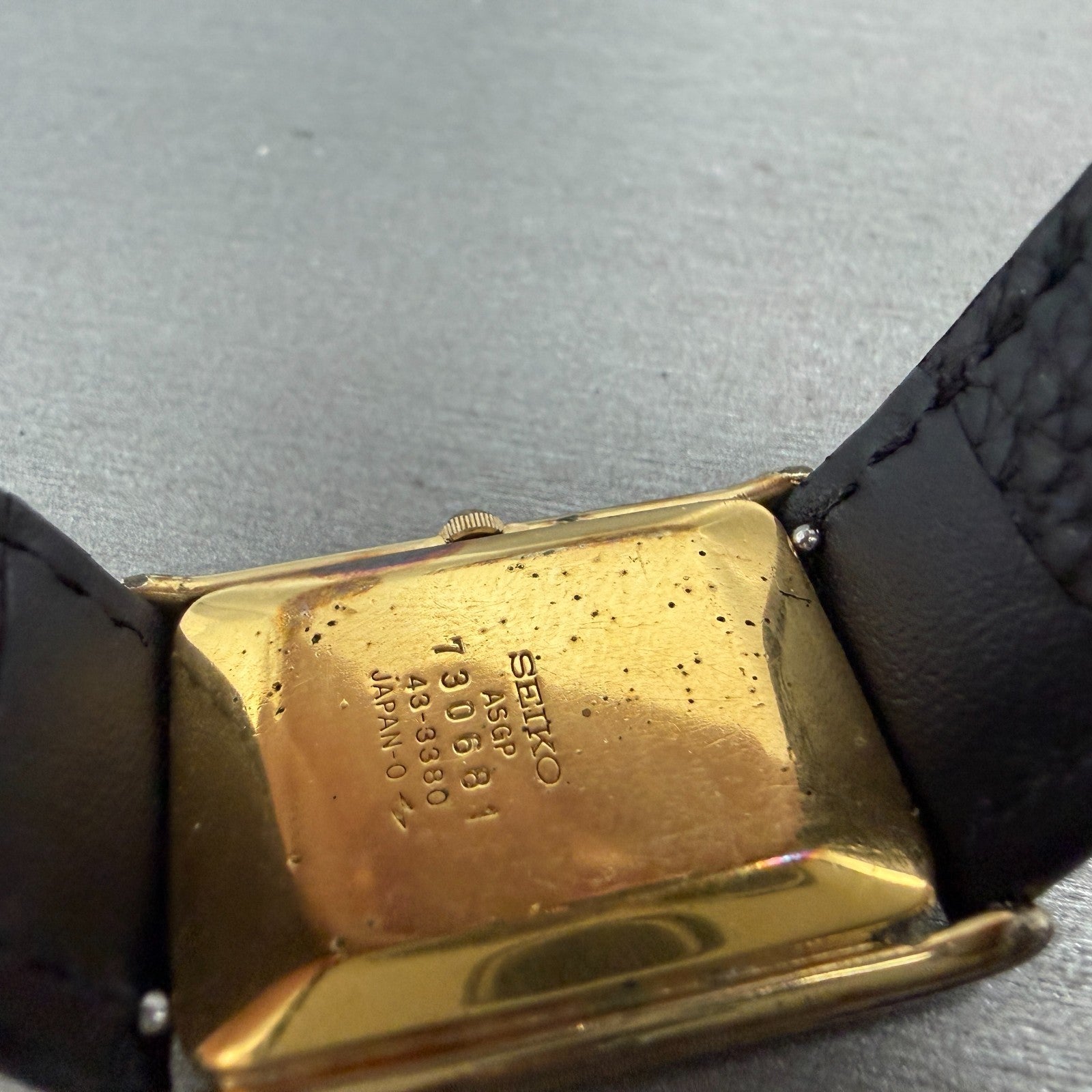 Seiko Tank Watch Men 24mm Champagne Dial Gold Tone Rectangle 43-3380 New Battery9