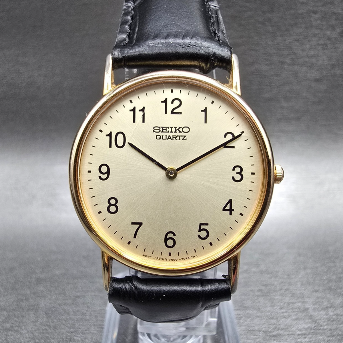 Seiko Watch Men 31mm Champagne Dial Gold Tone Round 7N00-7A49 New Battery0